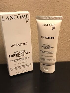 Lancôme UV Expert Aquagel Defense 50+ Sunscreen - White